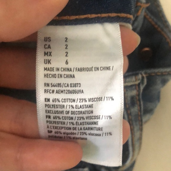 American Eagle super super stretch jean shorts - Picture 3 of 4
